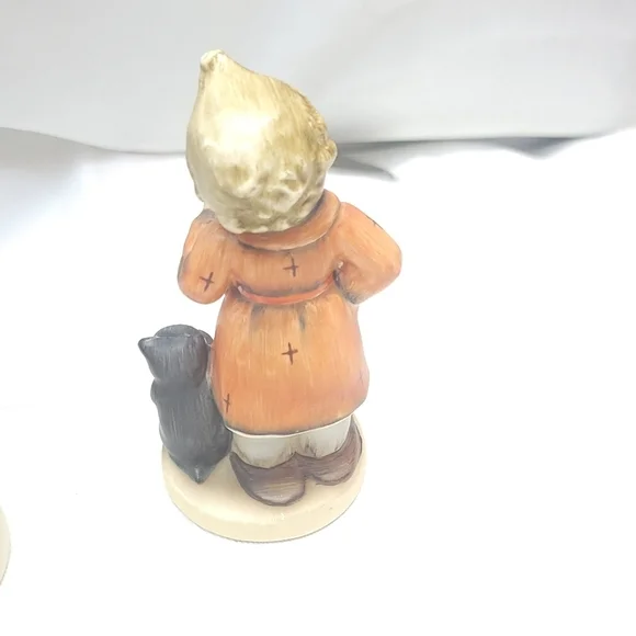 Vintage Napco Figurines - Picture 6 of 8